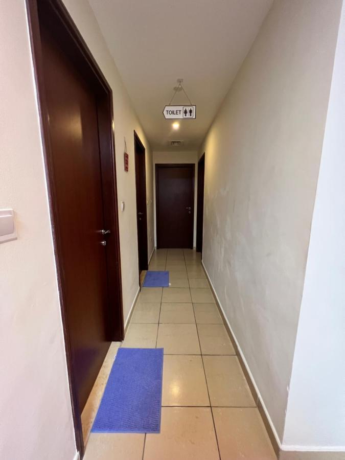 Robin Beach Hostel Jbr Dubai Exterior foto